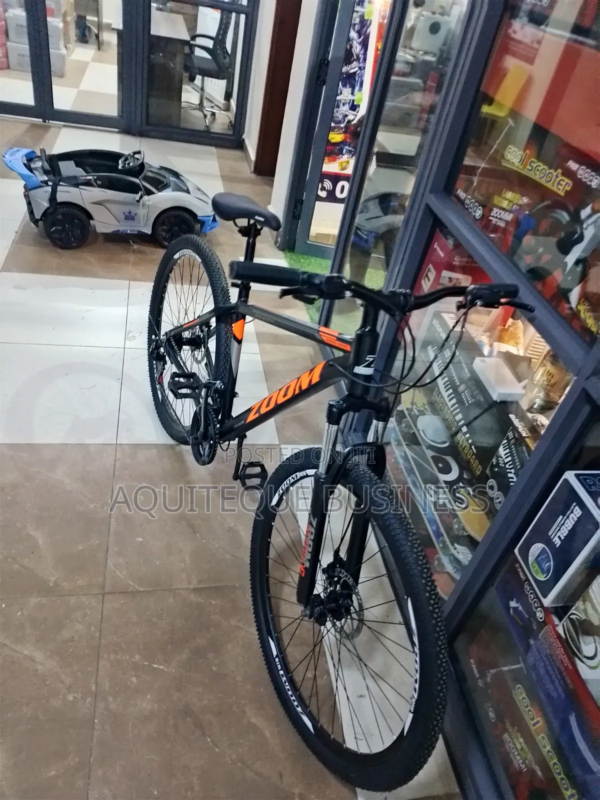 Zoom Bike.
