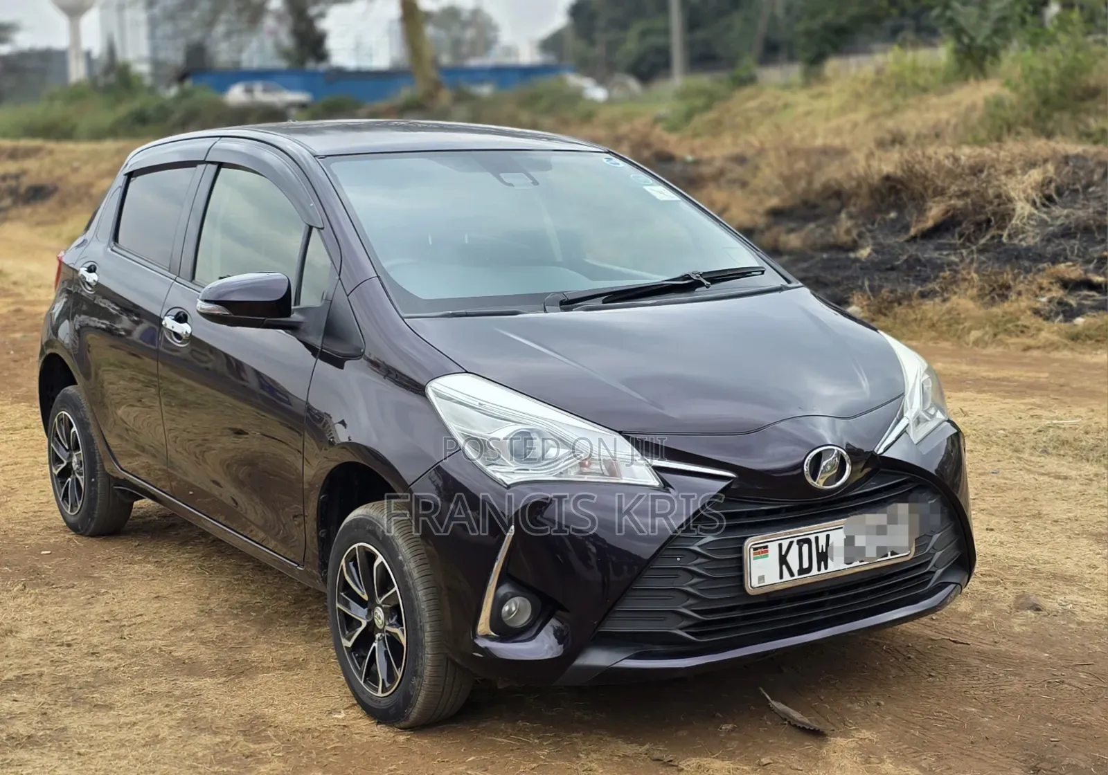 Toyota Vitz 2018 Brown