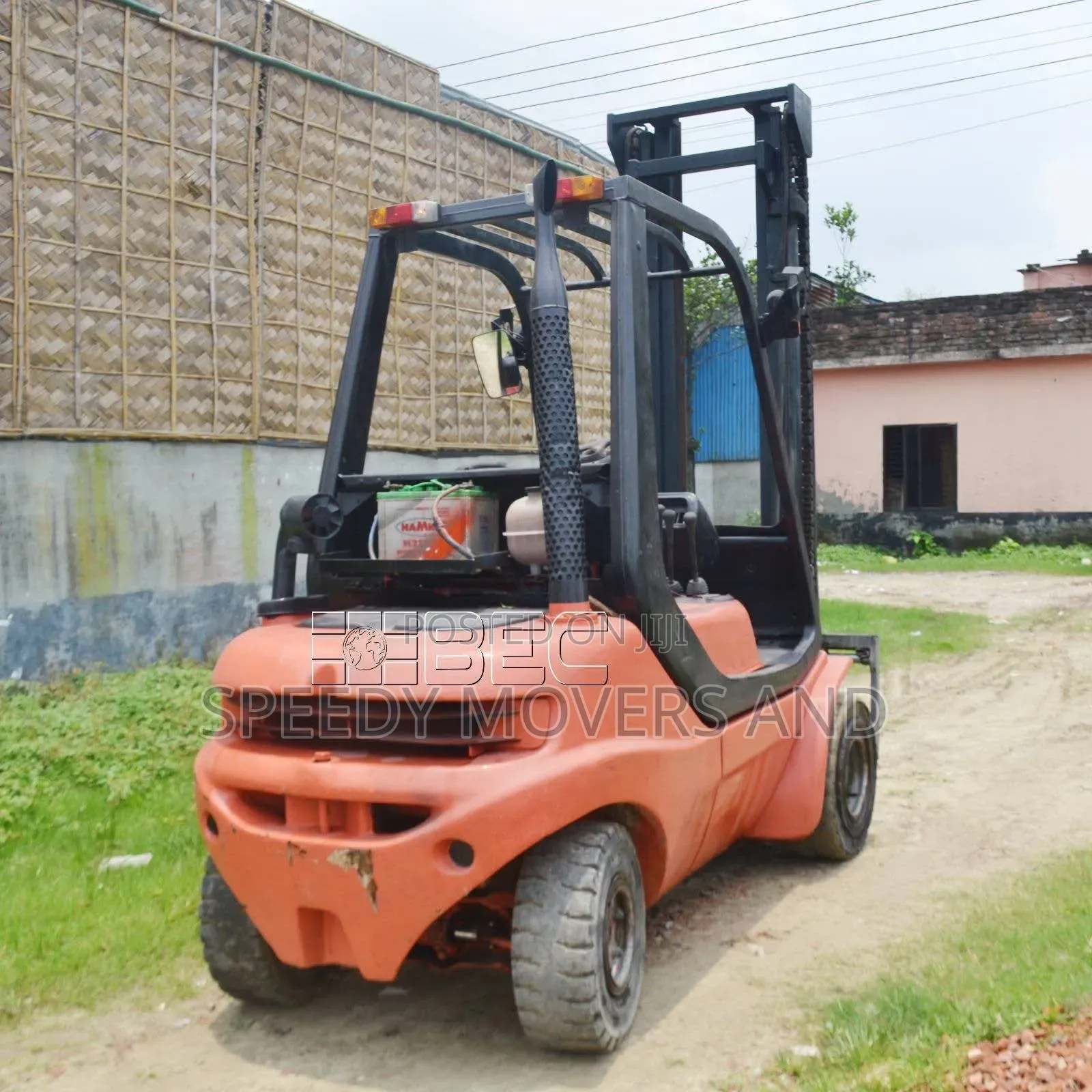 Forklift for Heavy Duty Lifting Jobs