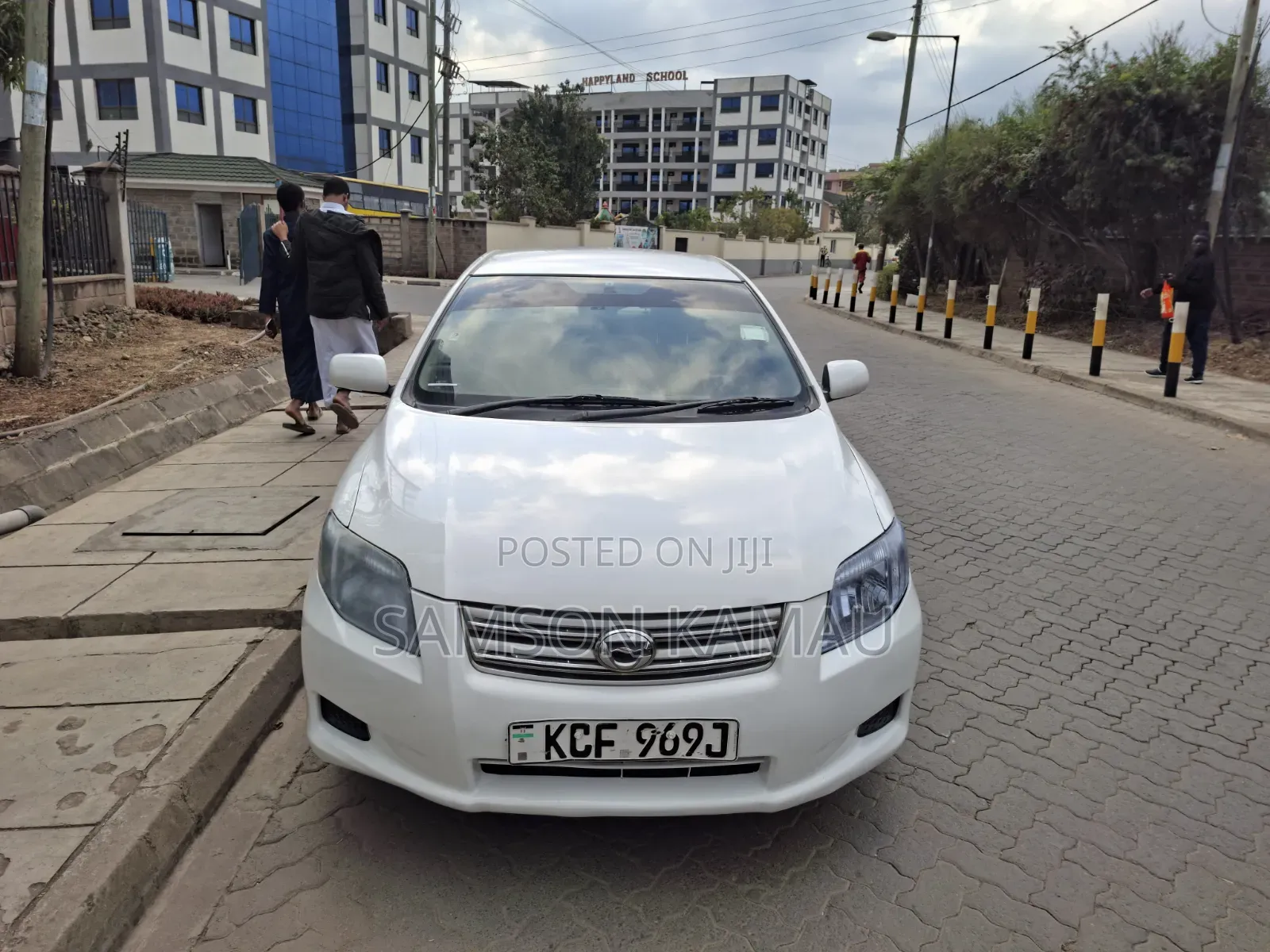 Toyota Axio 2009 White