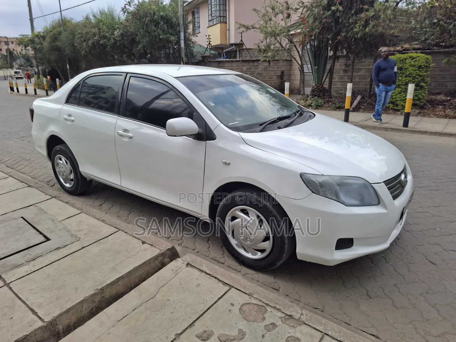 Toyota Axio 2009 White