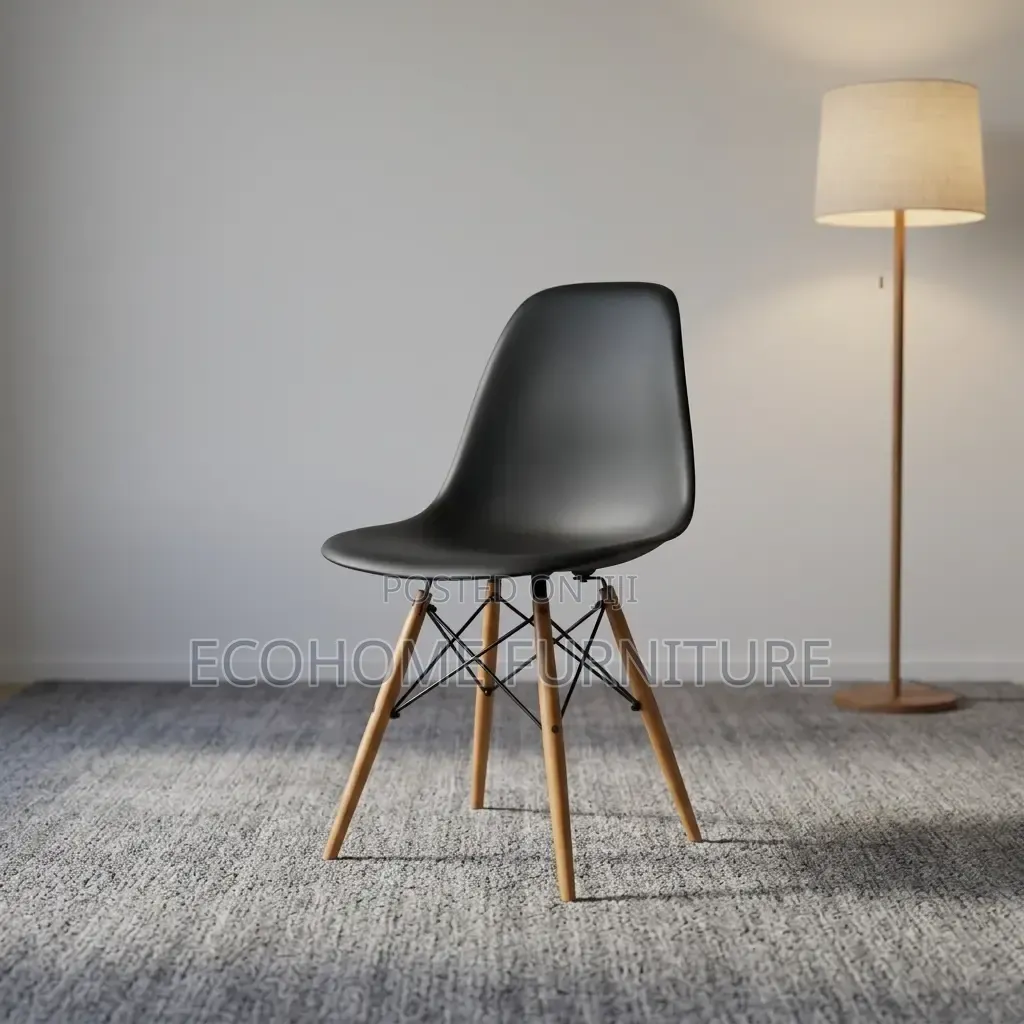 Dining Chair – Black Modern Plastic Chair With Wooden Legs