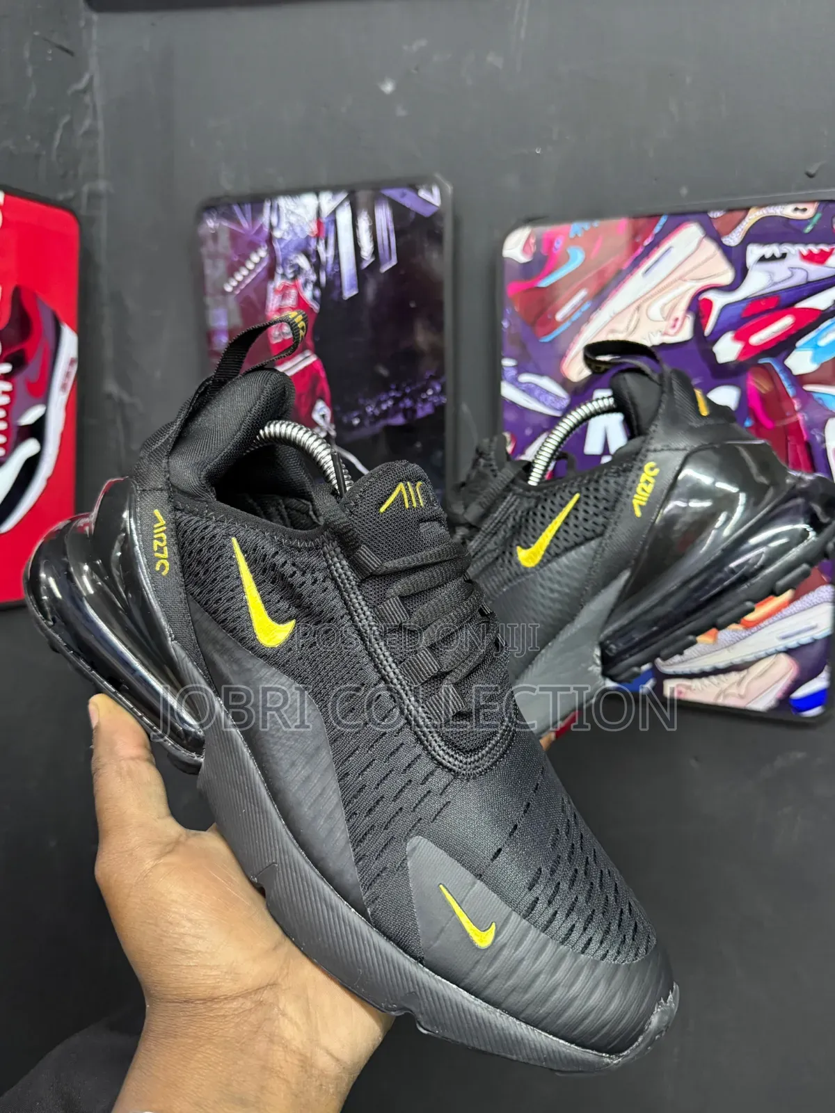 Black Nike Airmax 270 Sneakers