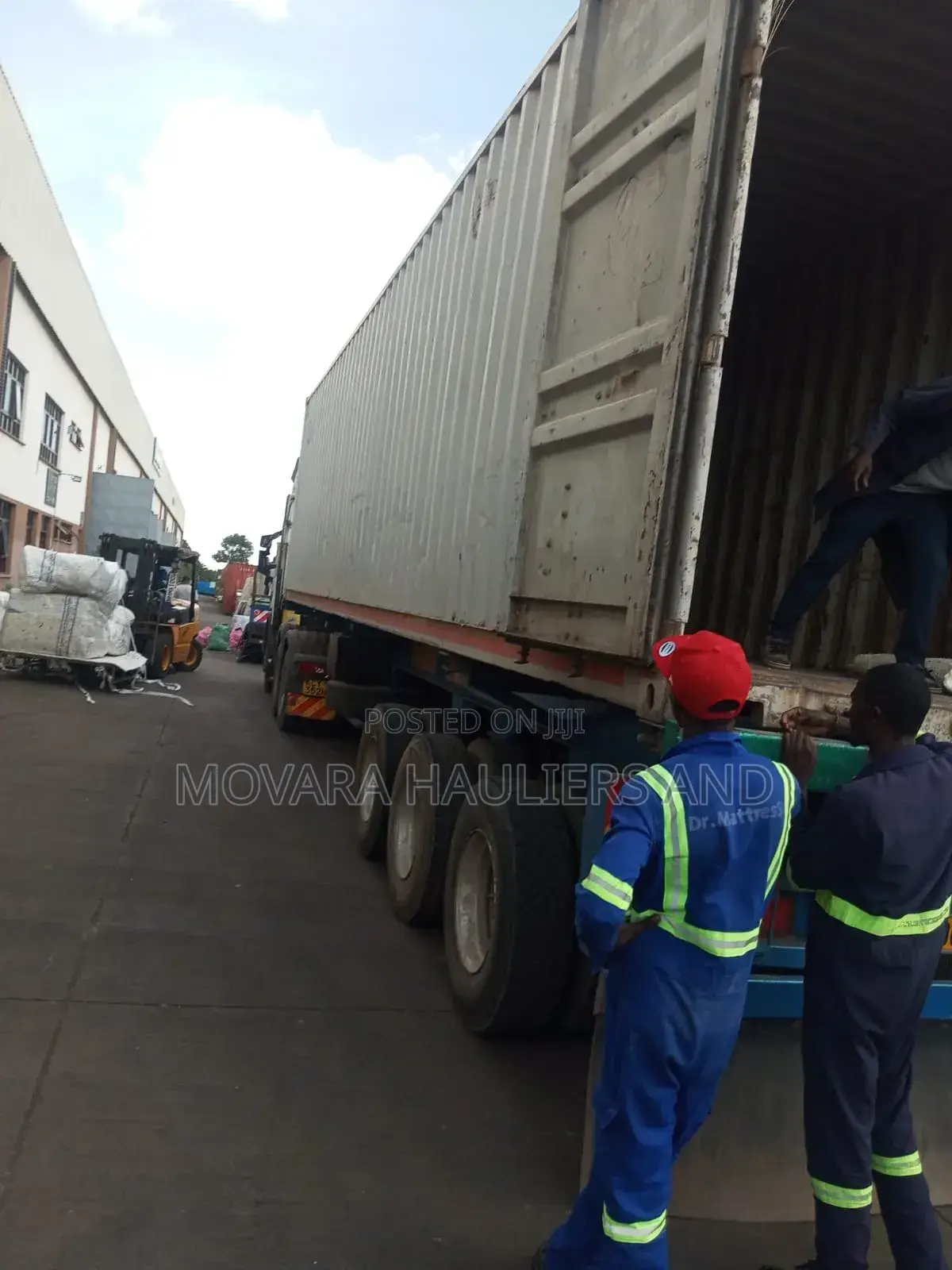 Containerised Trailer. For Goods Transport Available