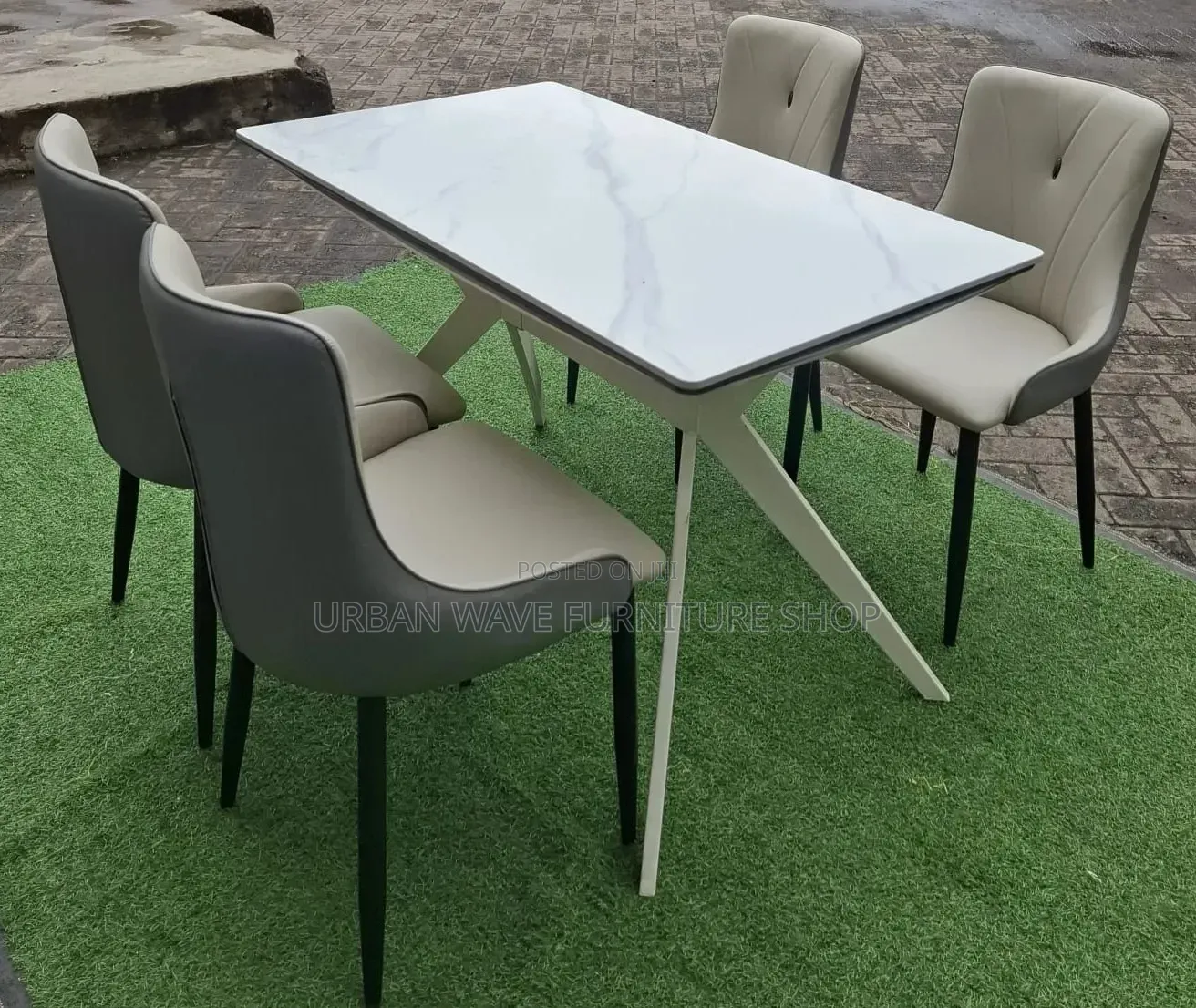 4 Seater Dining Room Table Set