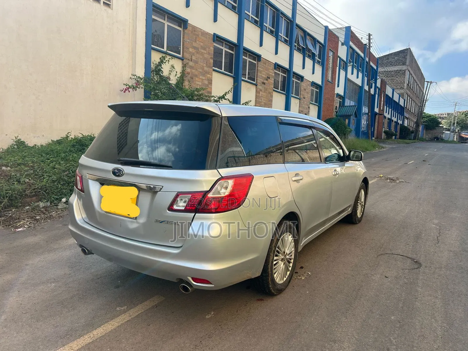 Subaru Exiga 2012 Silver