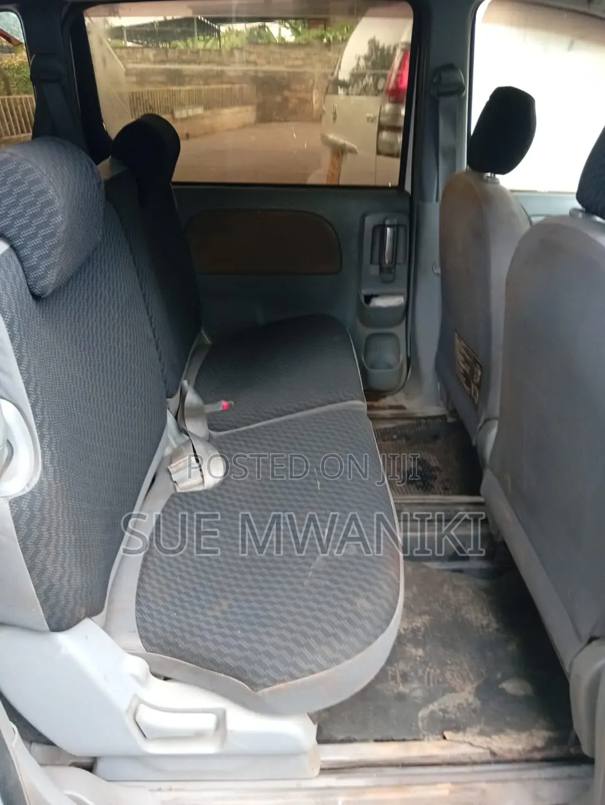 Toyota Sienta 2009 White