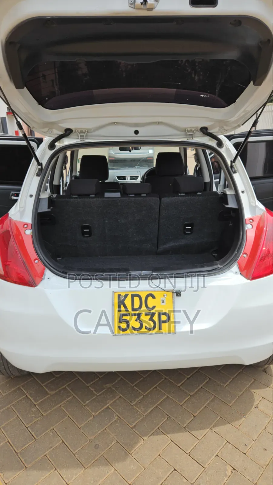Suzuki Swift 2013 White