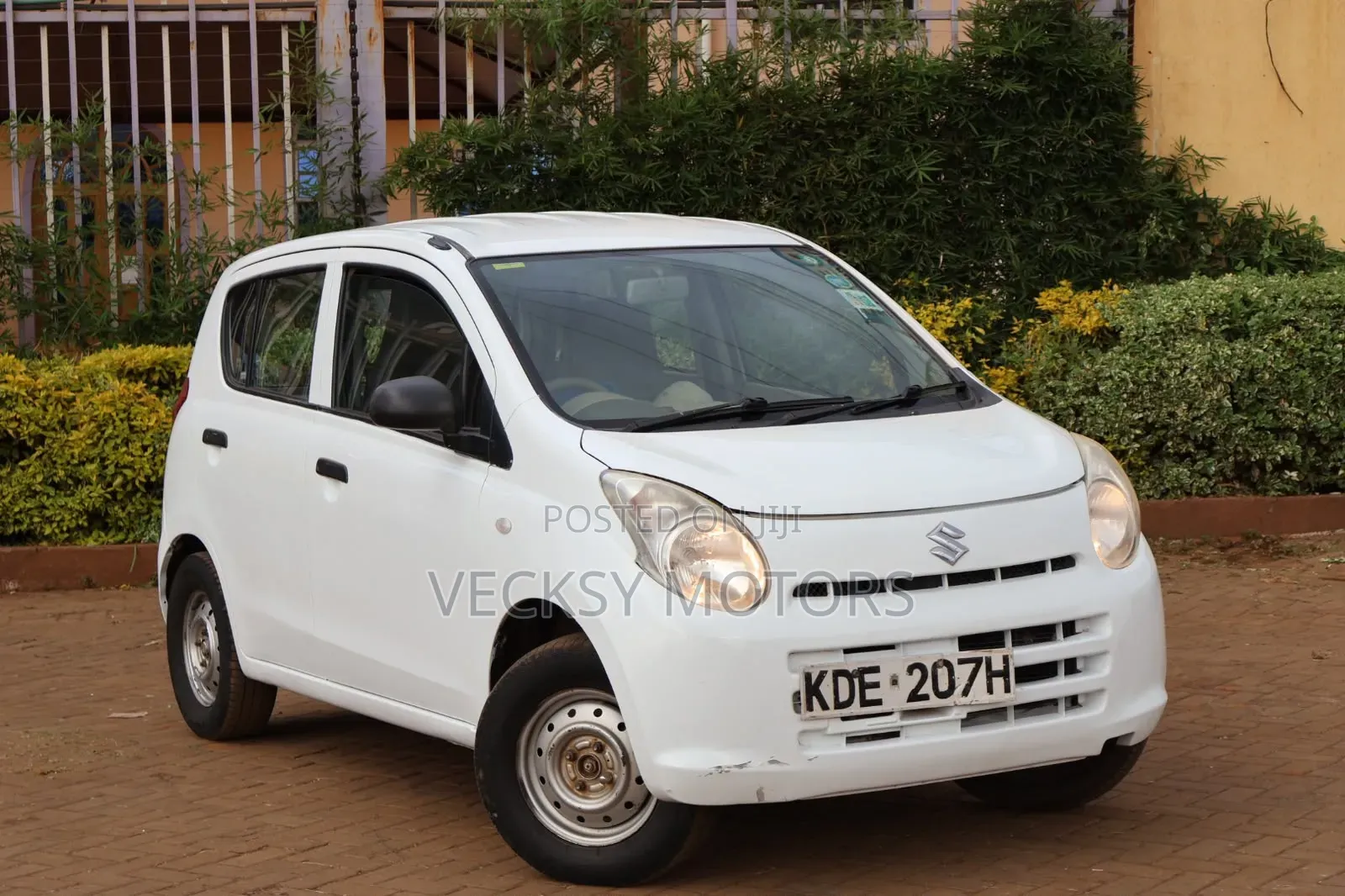 Suzuki Alto 2014 White