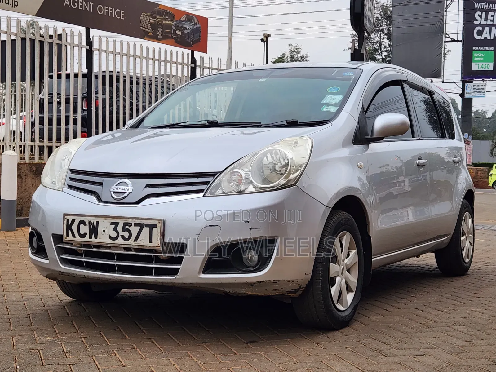 Nissan Note 2012 Silver