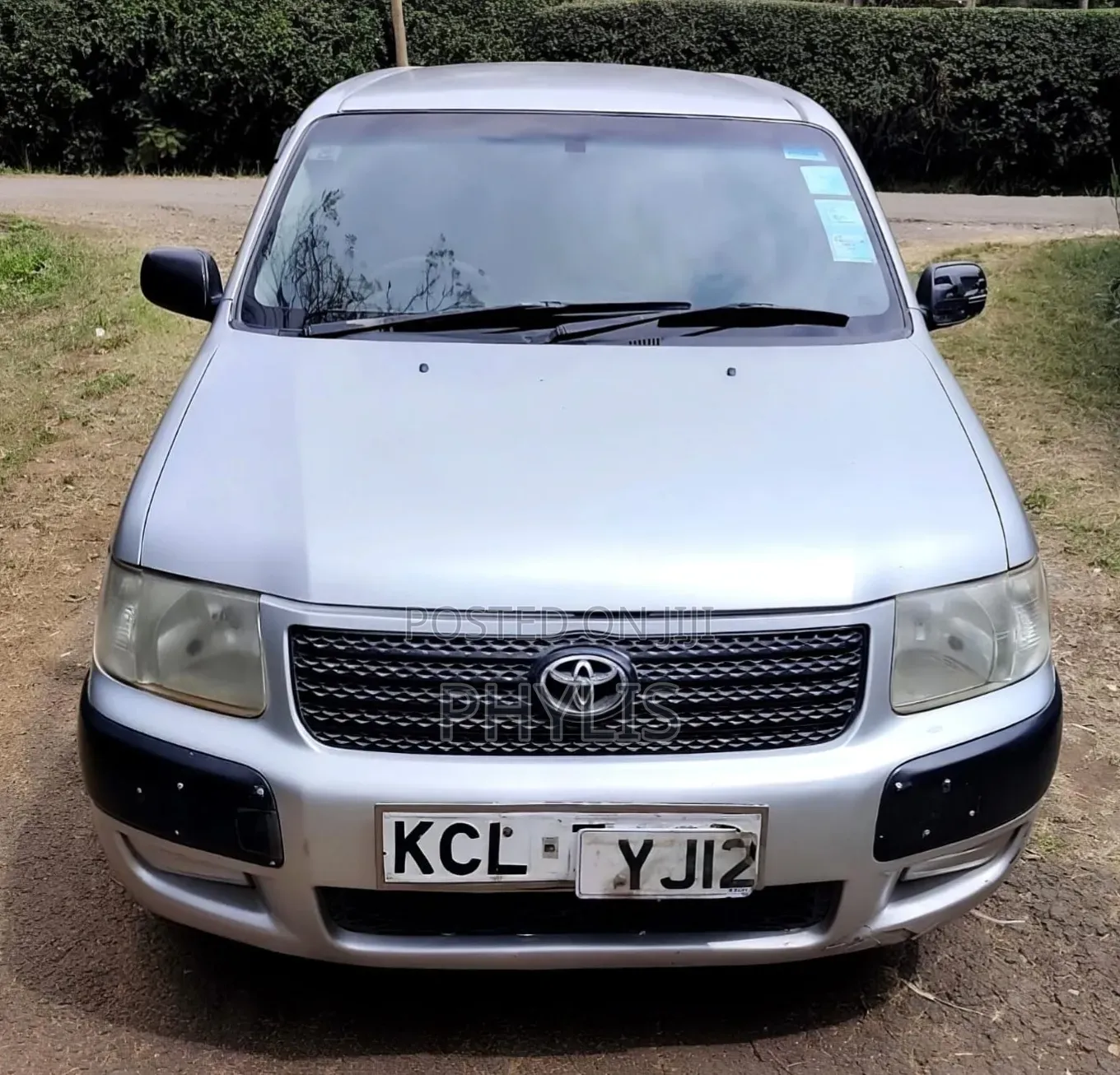 Toyota Succeed 2011 Silver