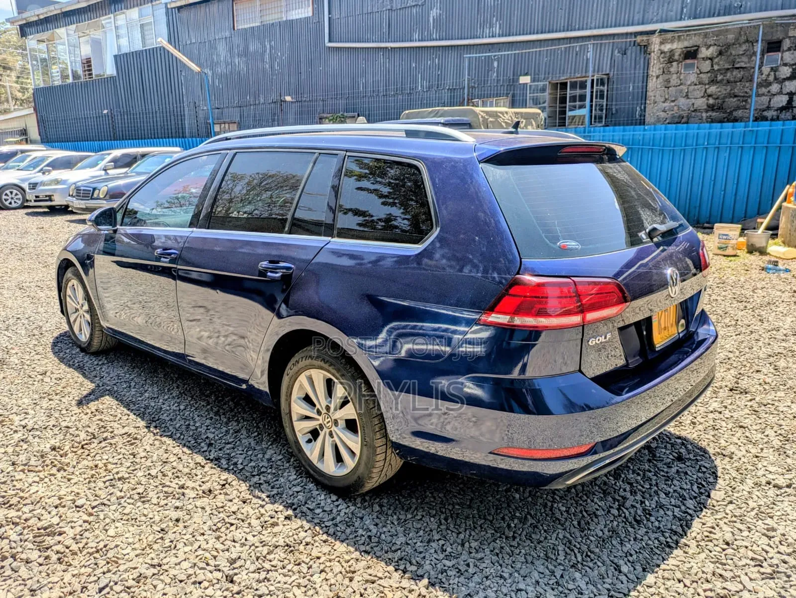 Volkswagen Golf 2017 Blue