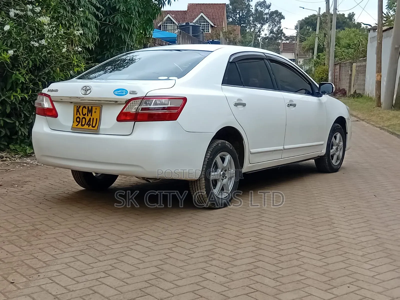 Toyota Premio 2010 White