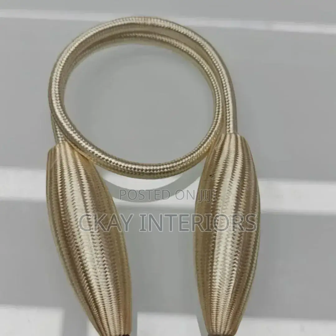 Keep Your Curtains Neat and Organized With Elegant Curtain Tiebacks
