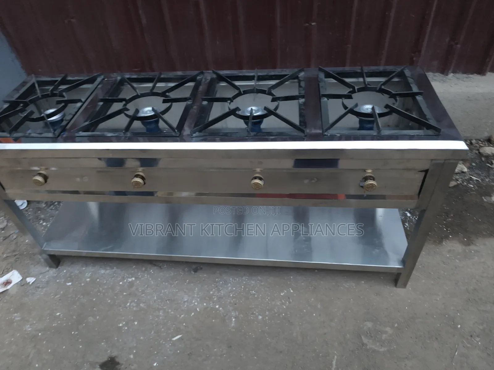 4-Partitioned Commercial Gas Stove