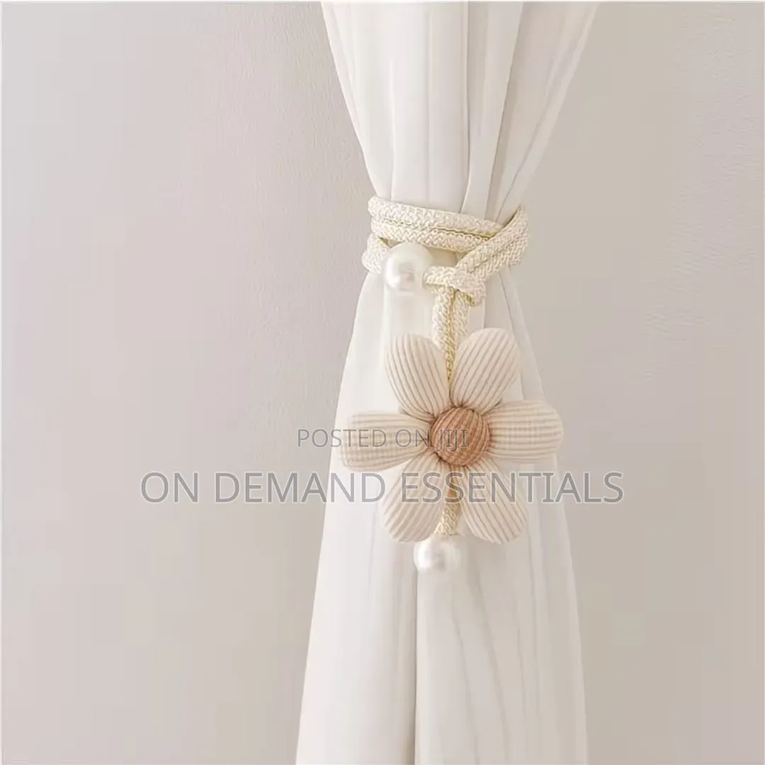 2 Piece Floral Pearl Curtain Tiebacks