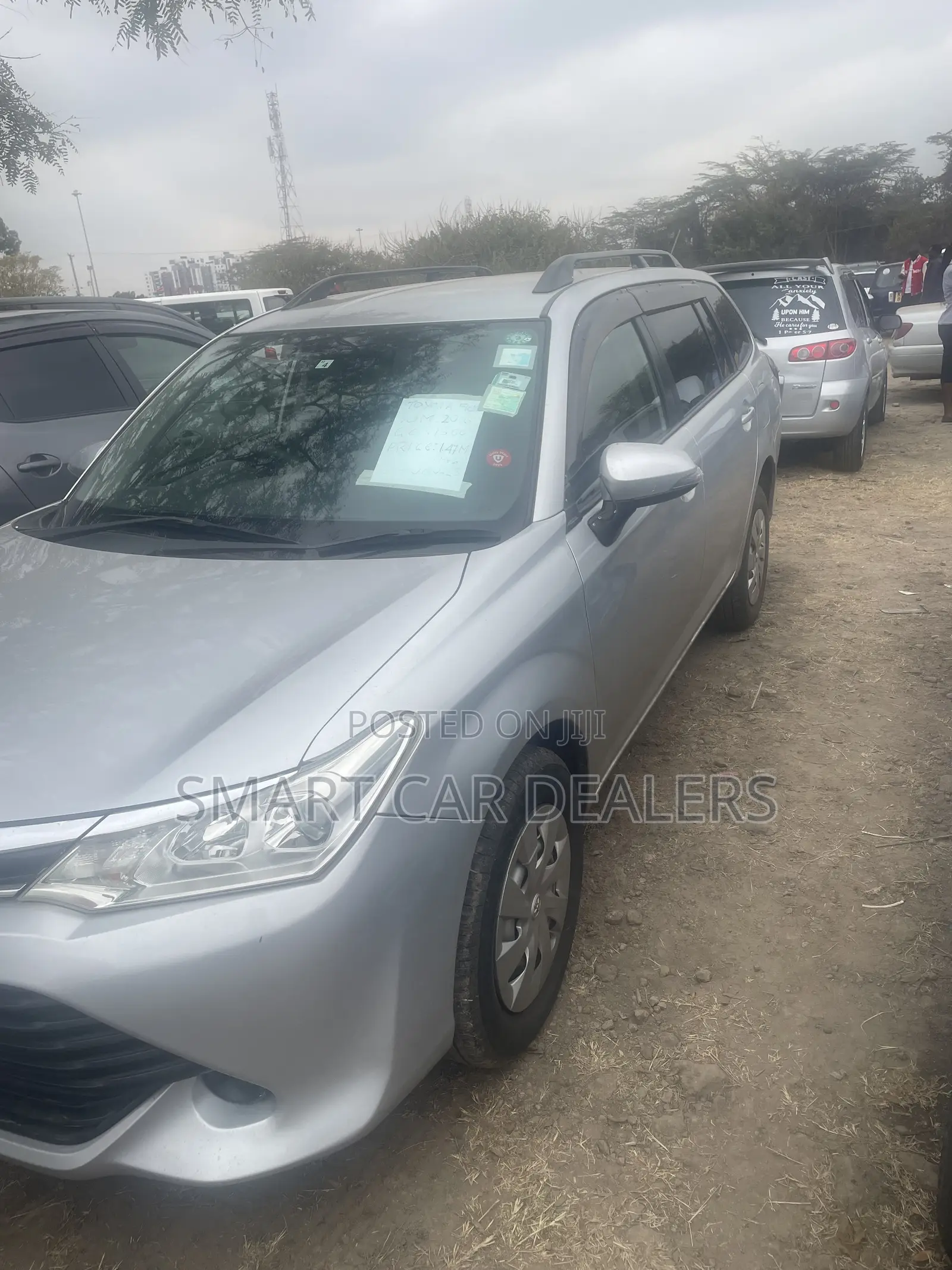 Toyota Corolla Fielder 2016 Silver