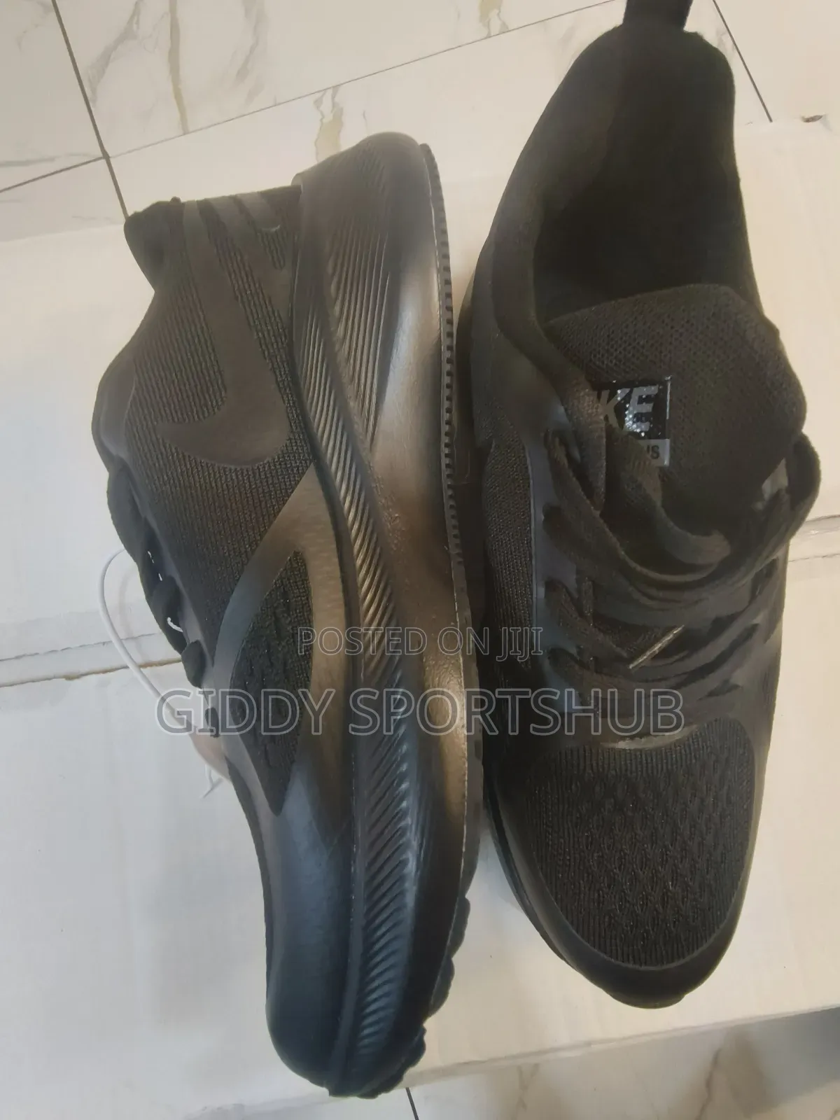 Zoom Running Shoes