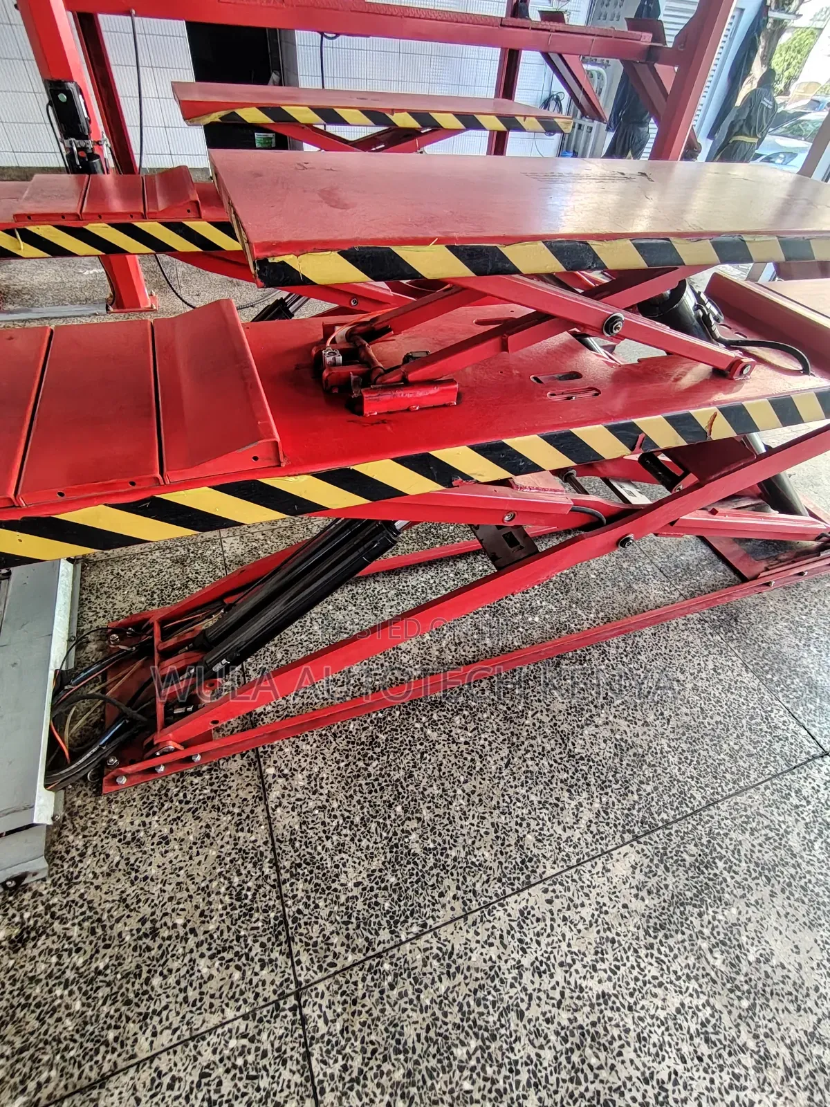 Professional Grade Design Heavy Duty Big Scissor Lift Machine Wula