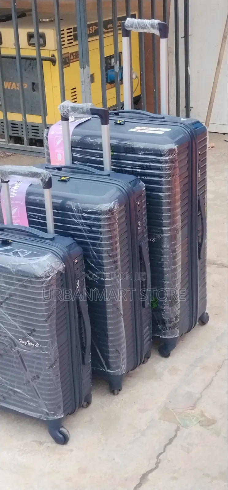 3 in 1 Travel Suitcase Set – 28 Inch, 360° Wheels