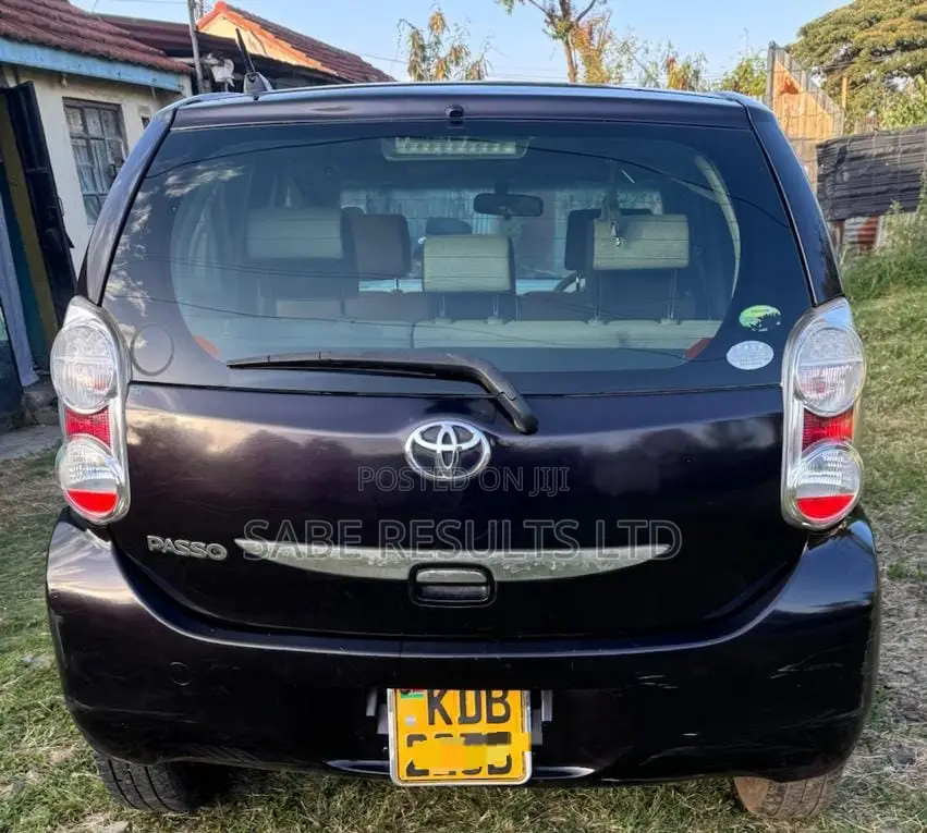 Toyota Passo Hire