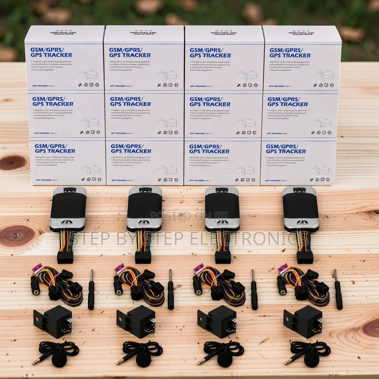 Manufacturer Prices Live GPS Monitoring TK303 GPS Car Vehicle Tracker