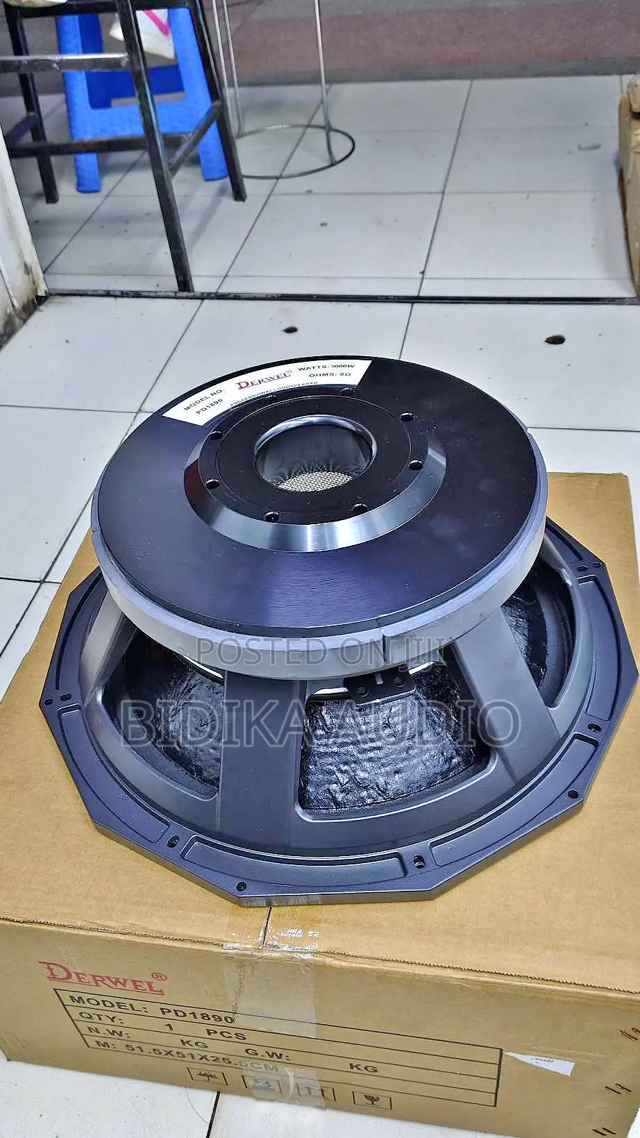 Derwel 18-Inch Heavy-Duty Cast Aluminum Basket Naked Bass Speaker