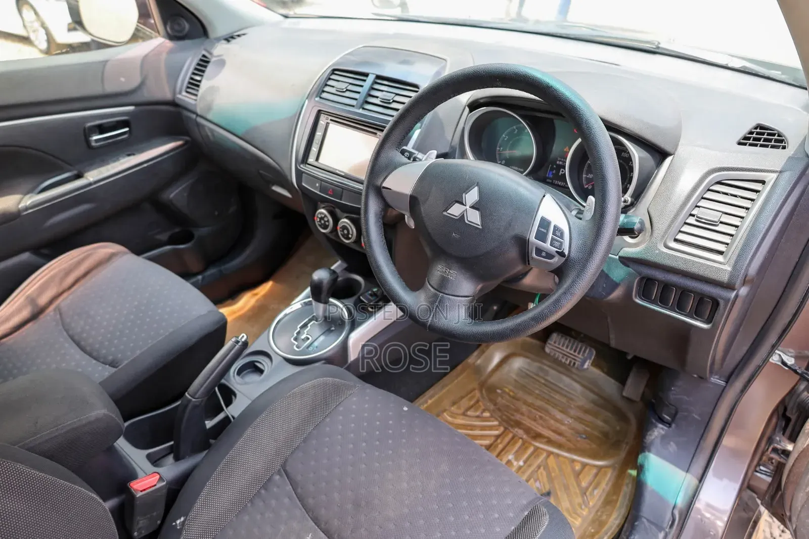 Mitsubishi RVR 2.0 2011 Brown