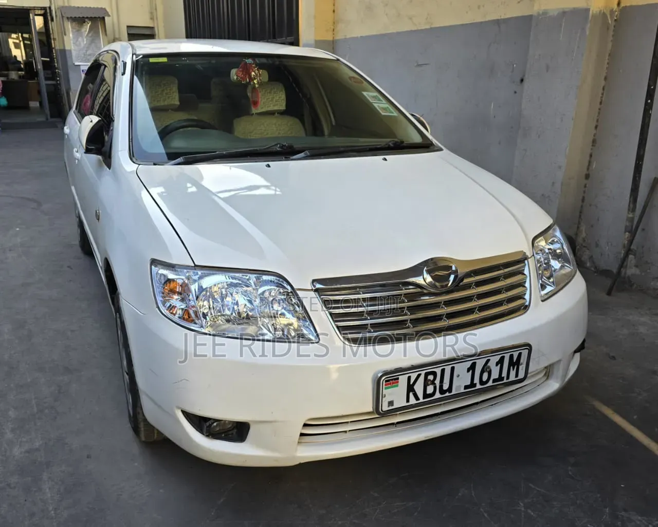 Toyota Corolla 2006 White