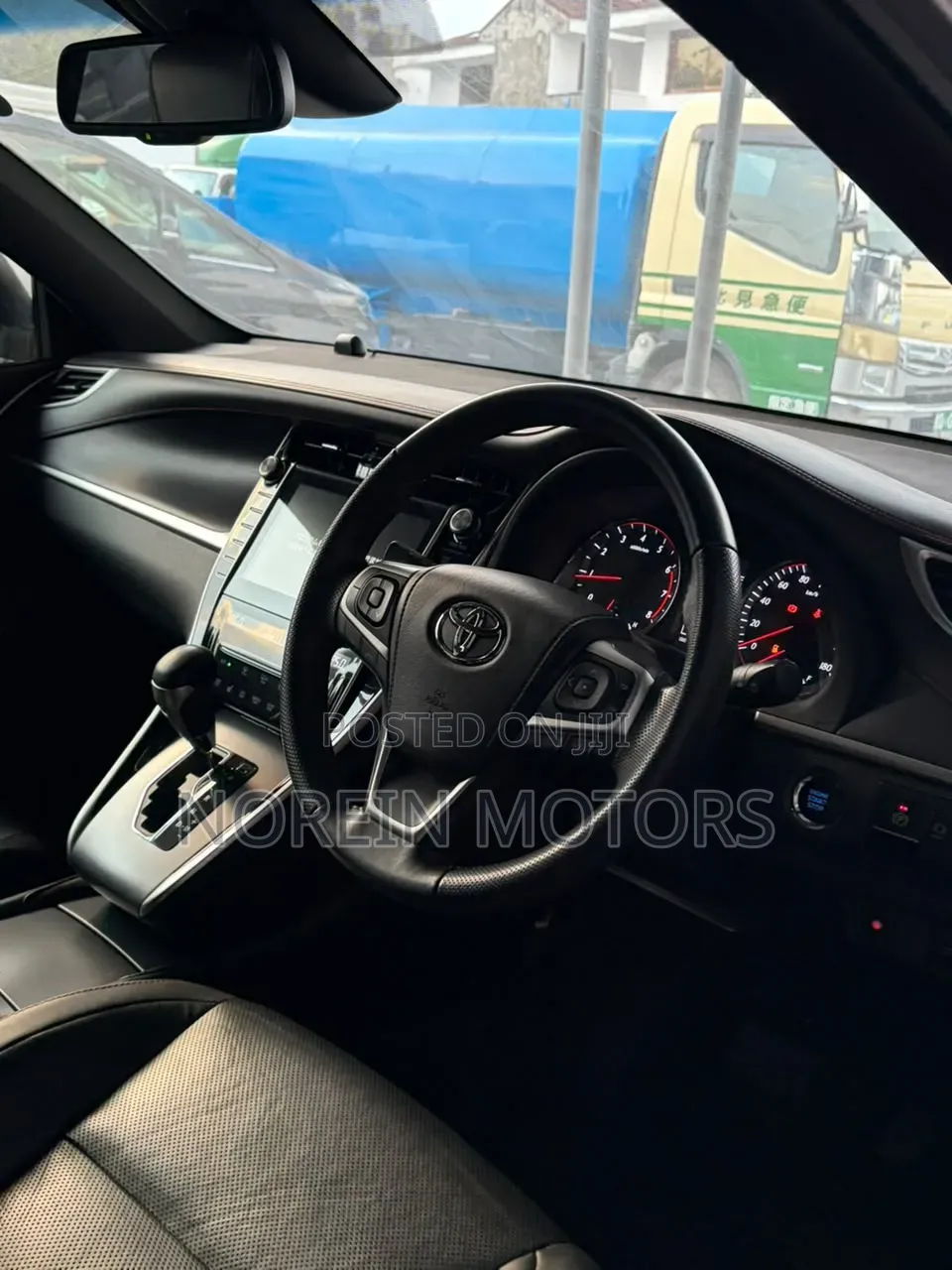 Toyota Harrier 2019 Silver