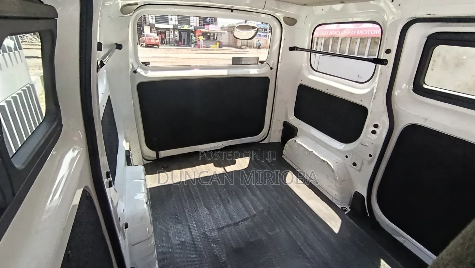 New Nissan NP200 2018 White