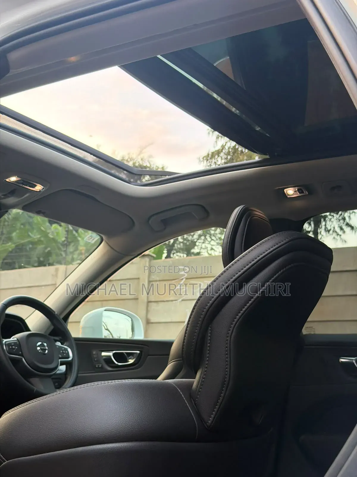 Volvo XC60 2019 White
