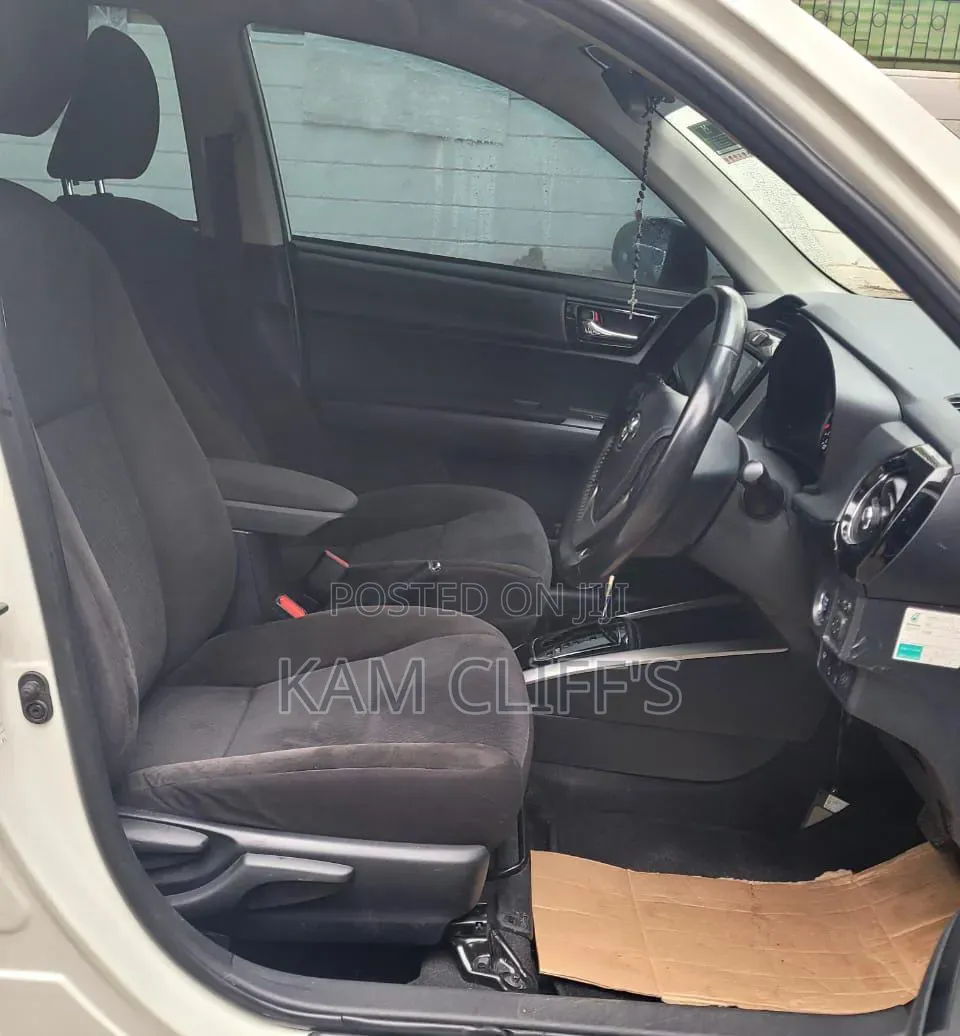 Toyota Axio 2018 White