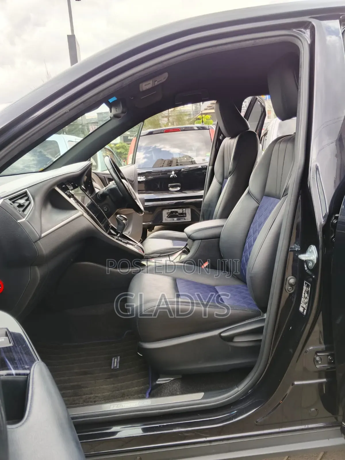 Toyota Harrier 2019 Black