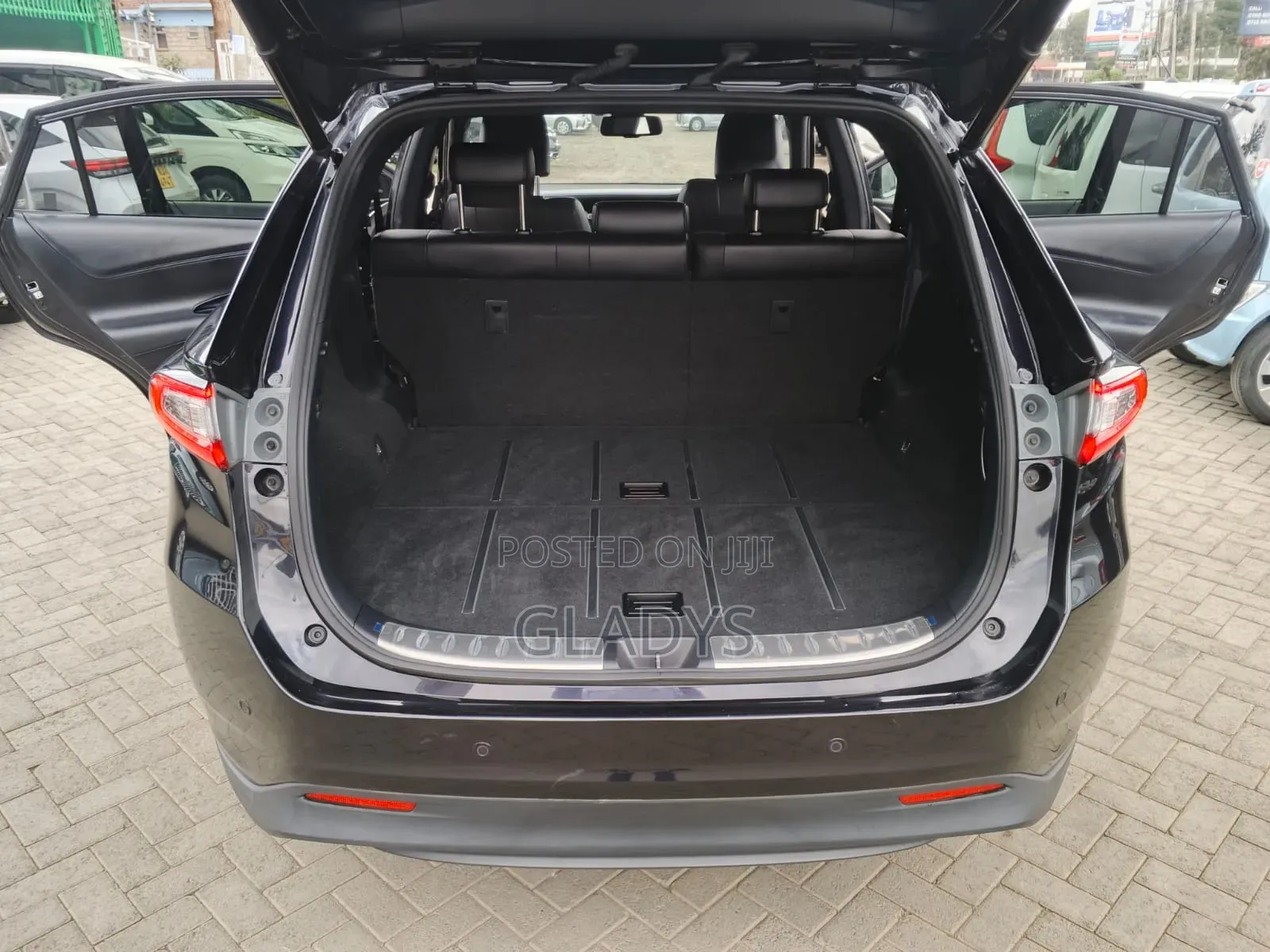 Toyota Harrier 2019 Black