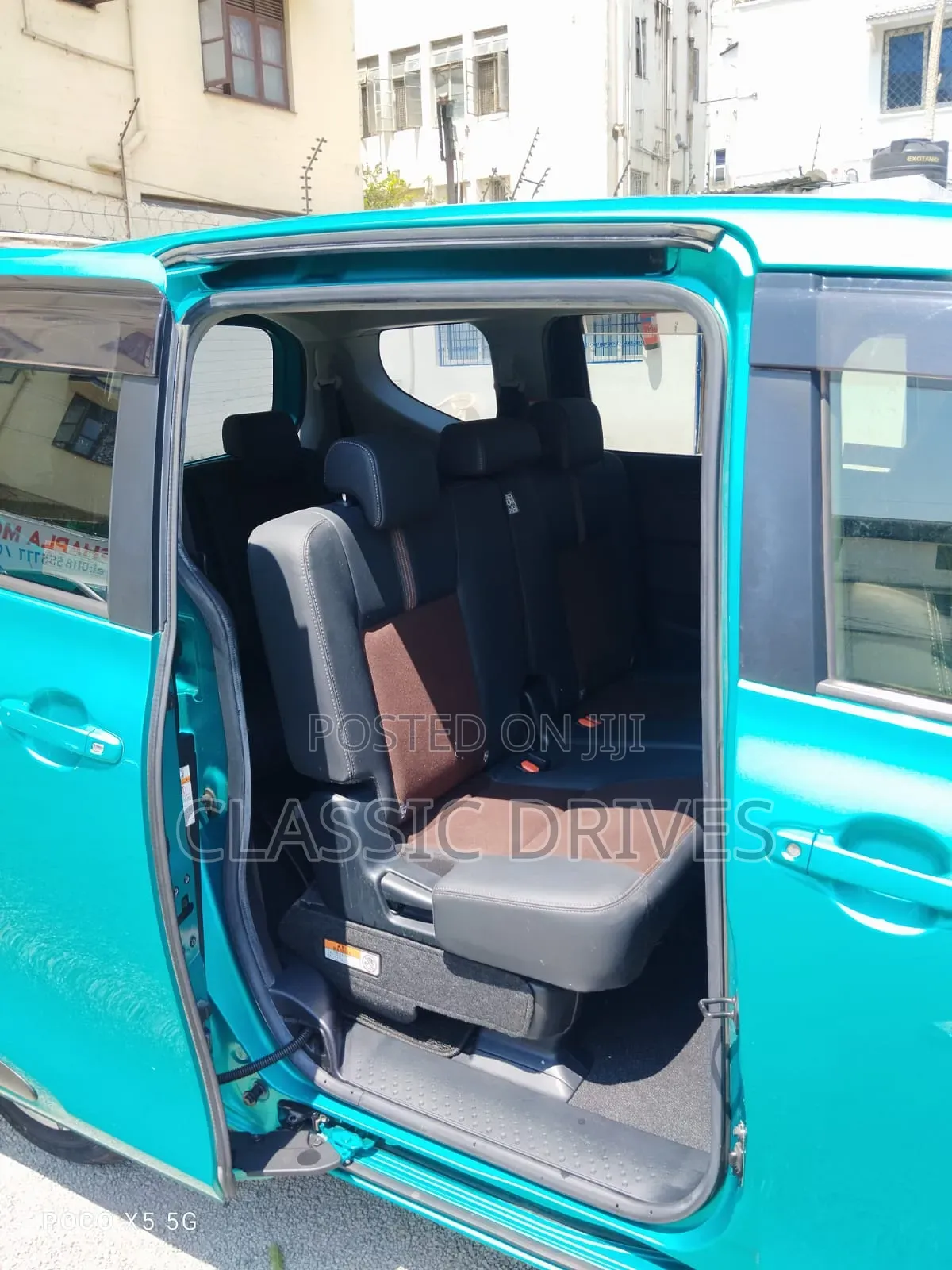 Toyota Sienta 2020 Green