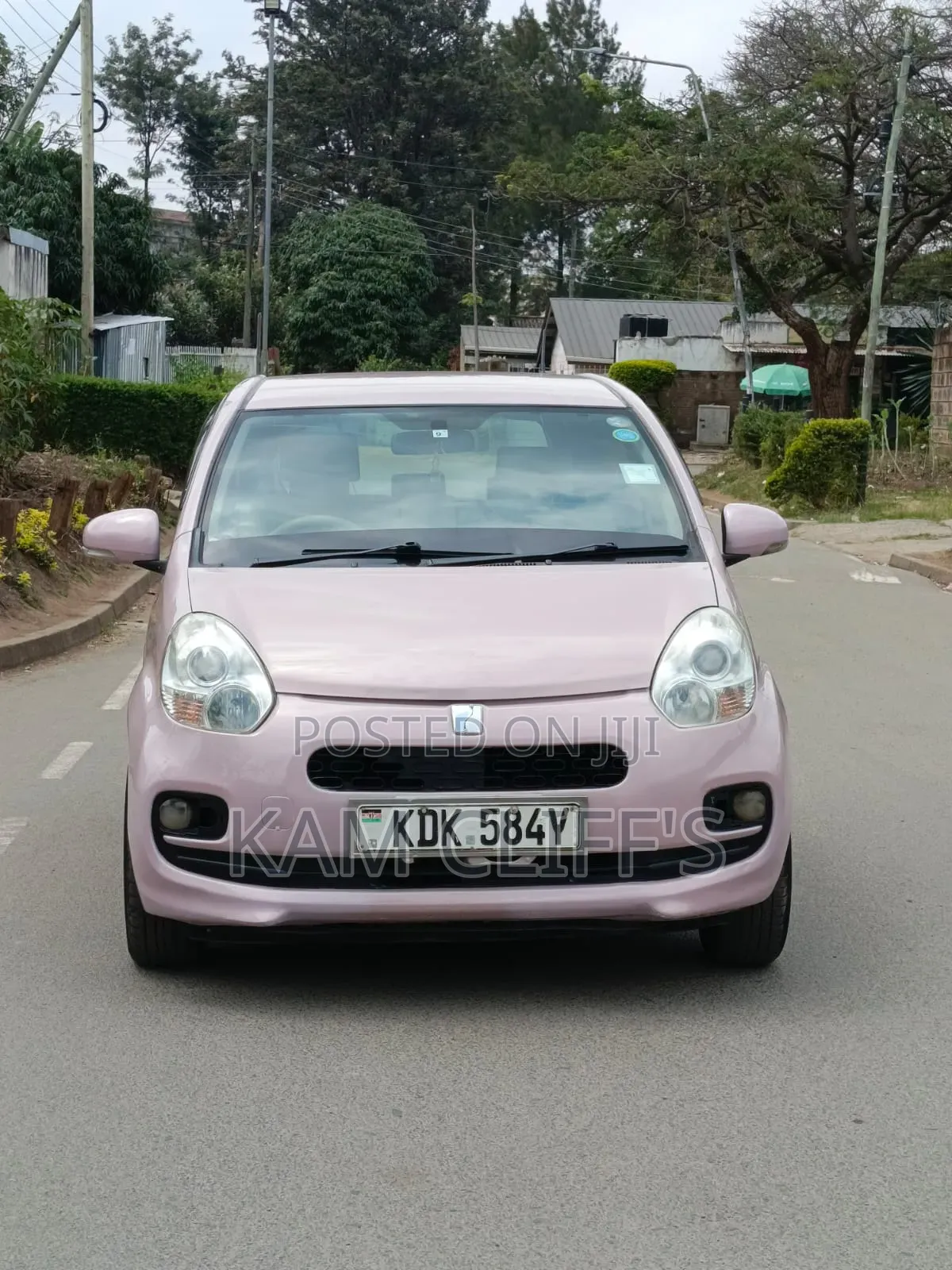 Toyota Passo 2015 Pink
