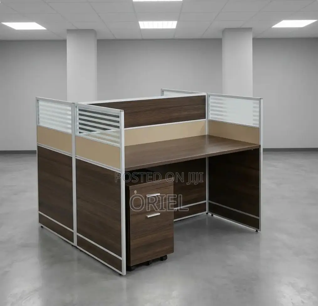 Office Workstation : 2-Seater Modern Staff Workstation