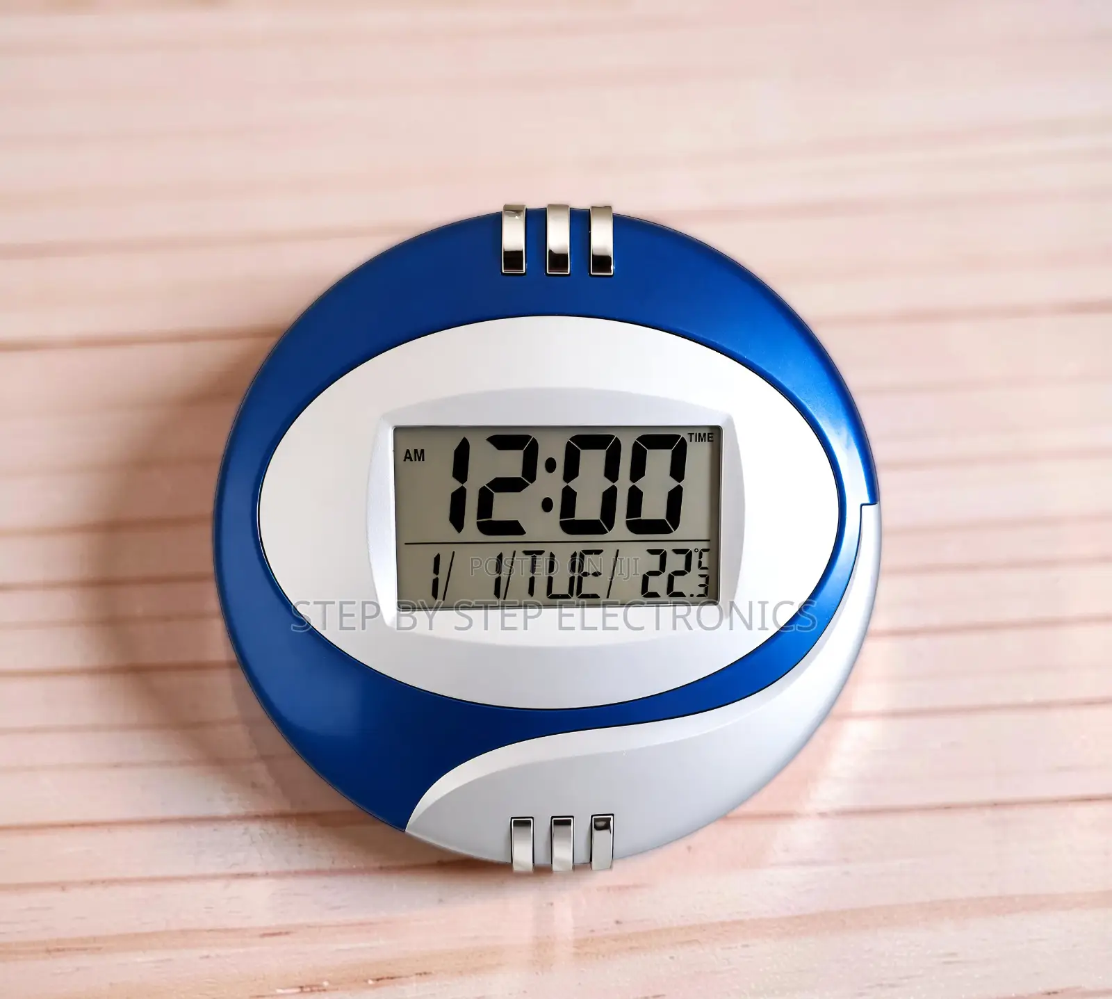 Direct Factory Prices Clear Display Kadio Wall Mount Digital Clock
