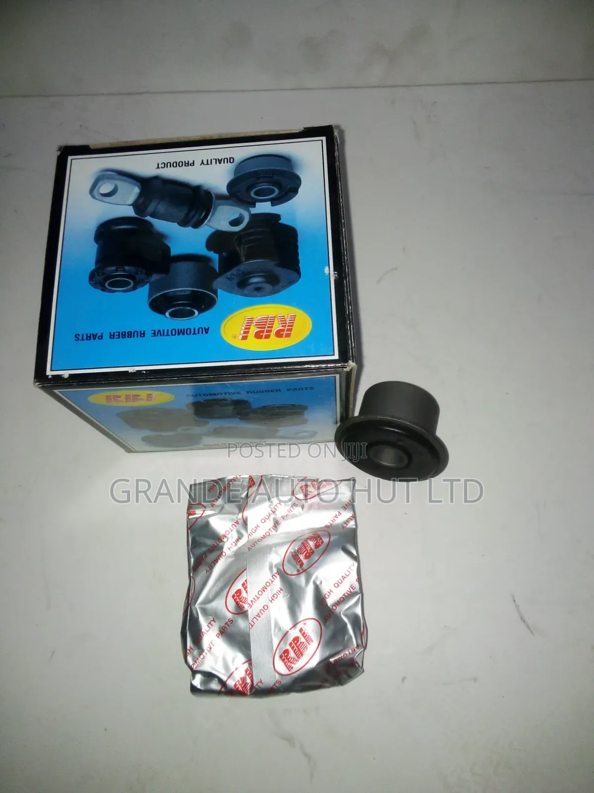 Bush Spring Leaf Rear Toyota Hilux