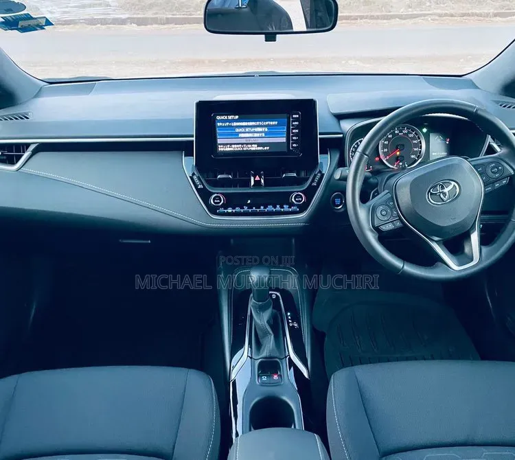 Toyota Corolla 2019 White