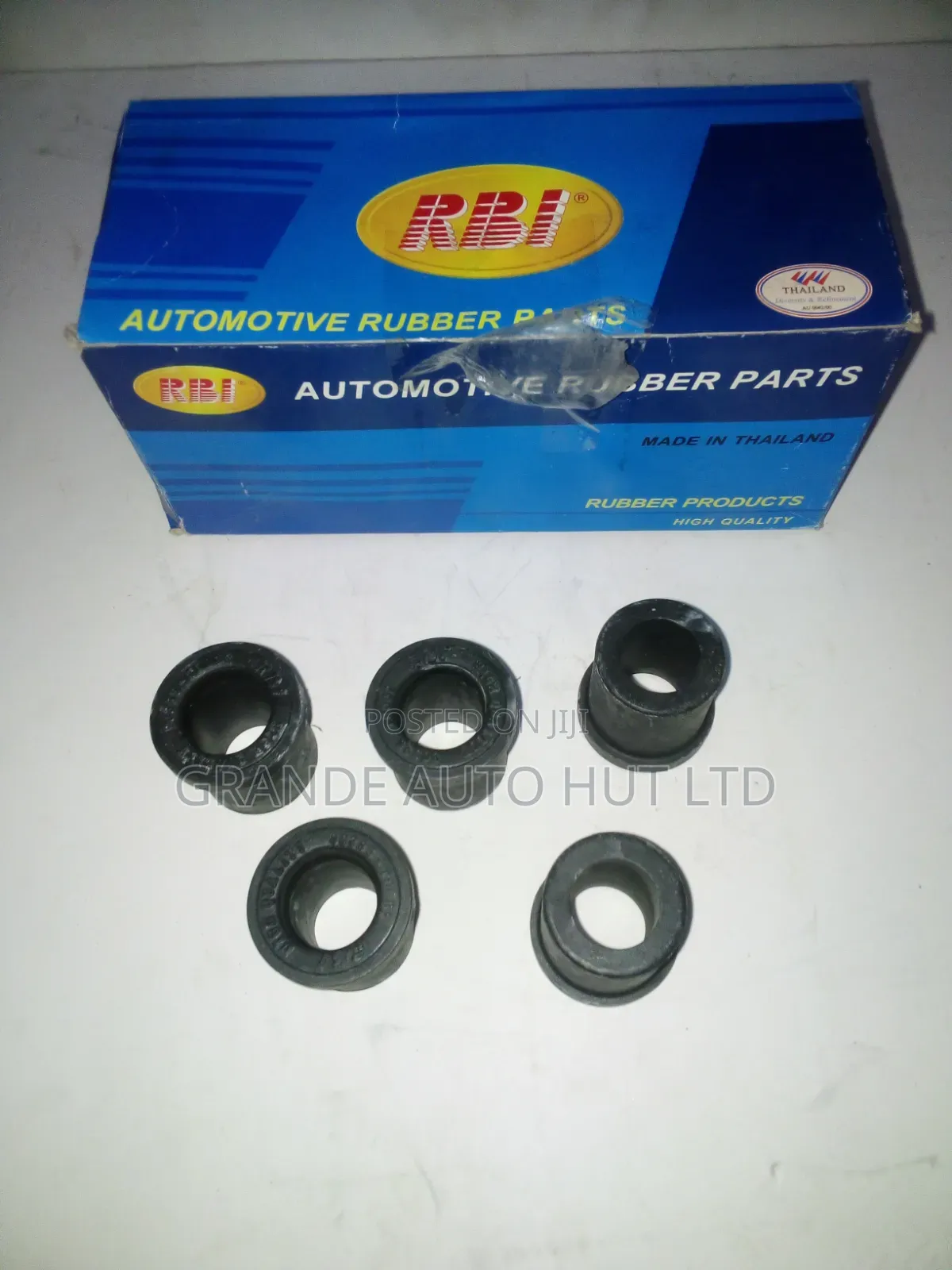 Lower Bush Spring Shackle Rear Toyota Hilux