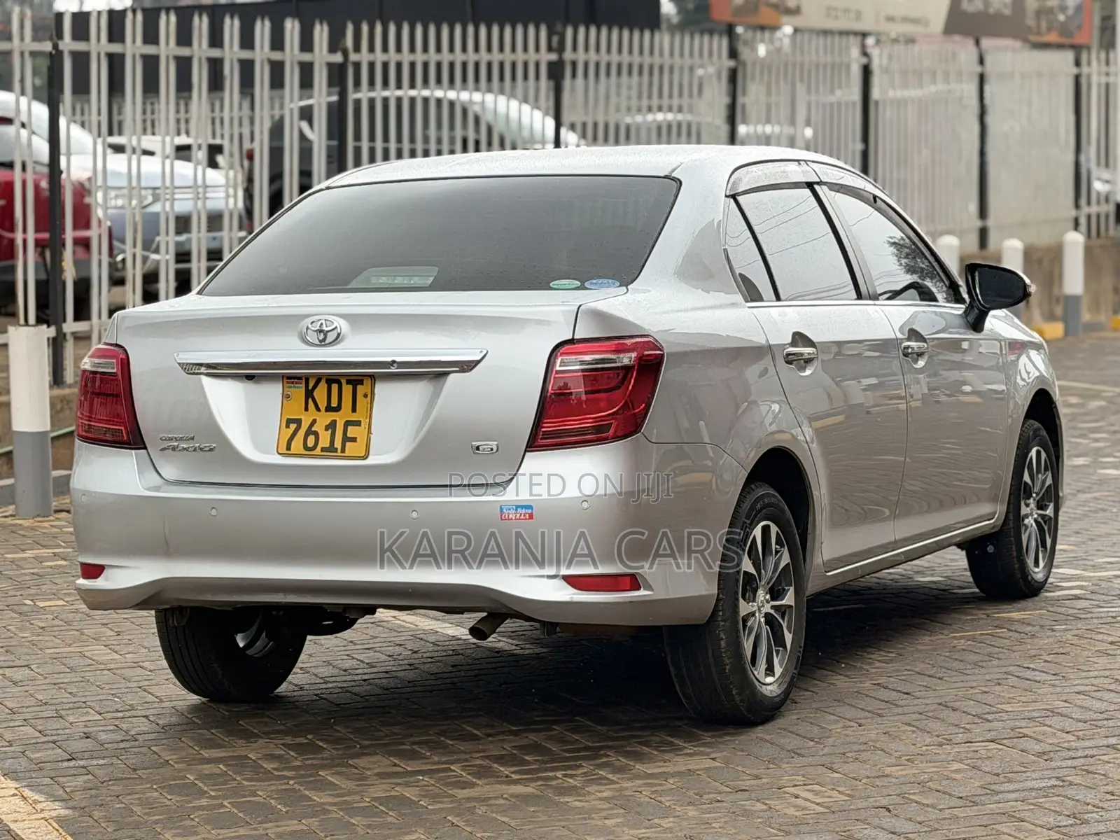 Toyota Axio 1.5 G 2WD 2018 Silver