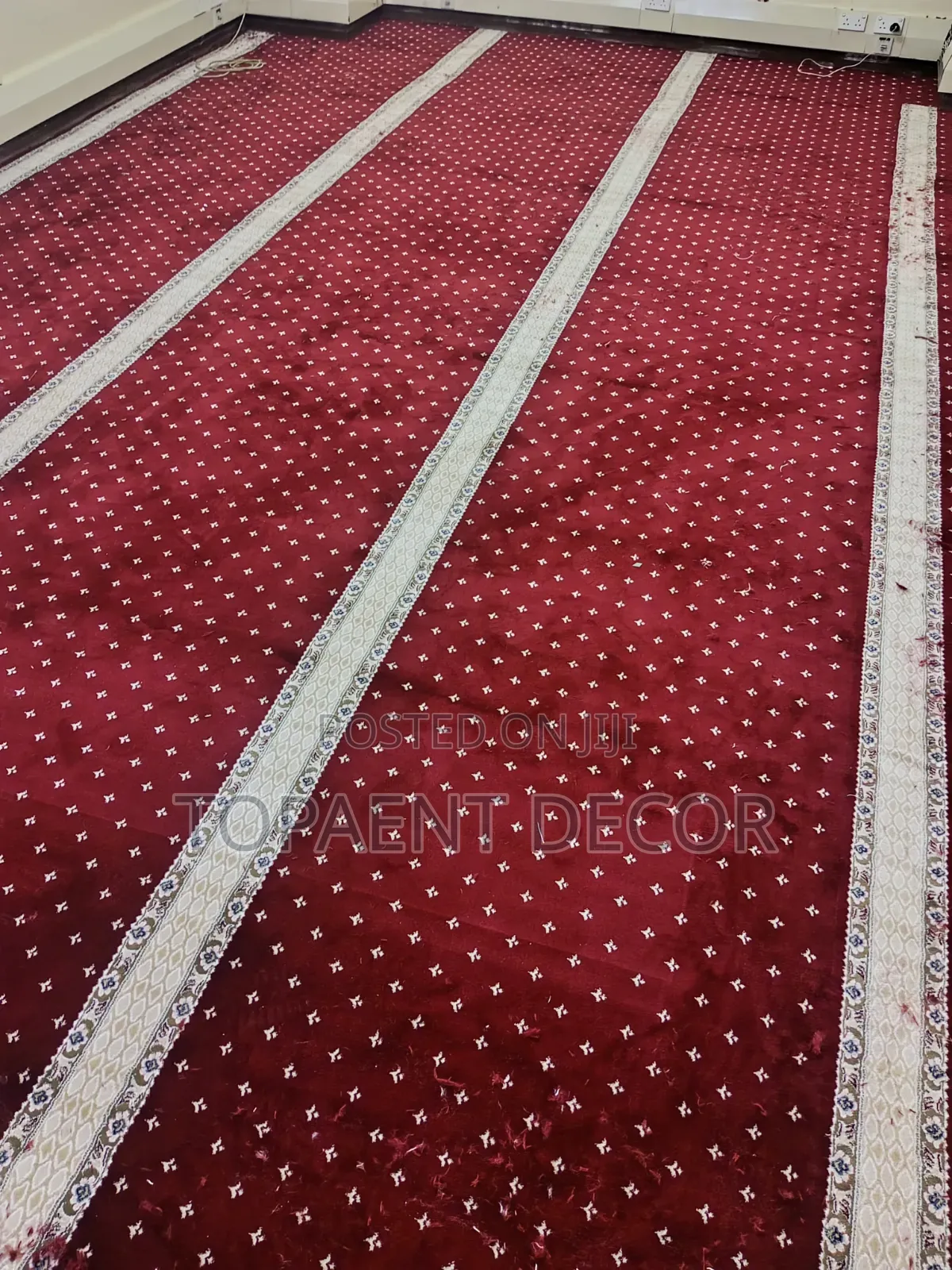 Modern Maroon Wall to Wall Carpets