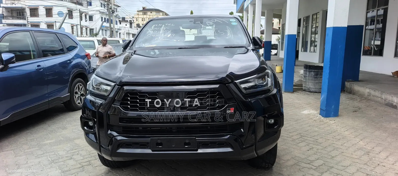 Toyota Hilux 2020 Black