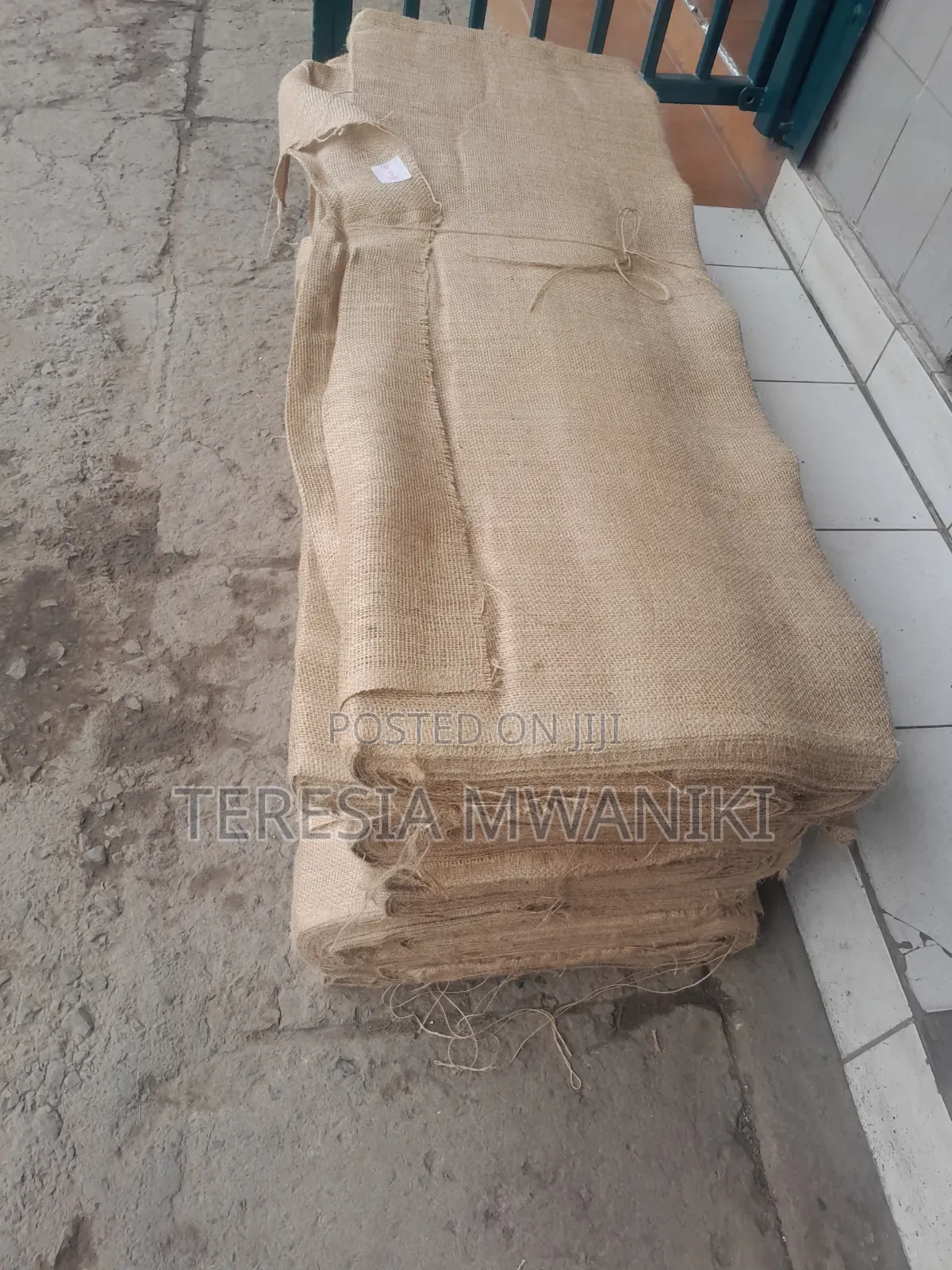 Hessian Cloth Bale 457mtrs 90z