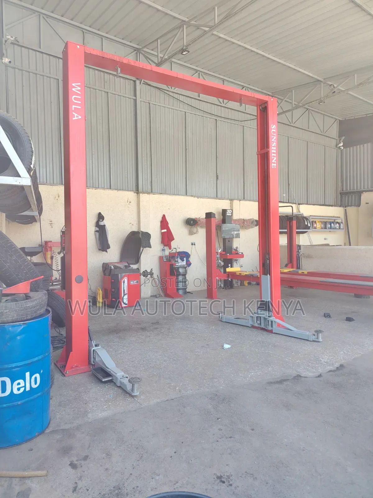 Smooth and Controlled Operation 2post Carlift 4tns Machine Sunshine