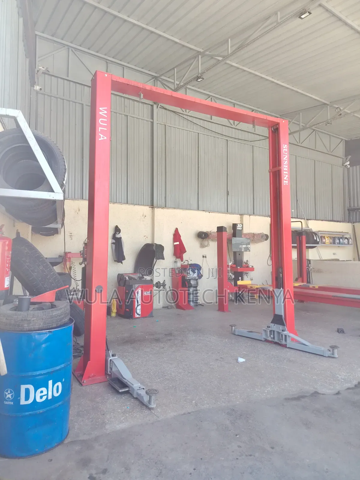 Smooth and Controlled Operation 2post Carlift 4tns Machine Sunshine
