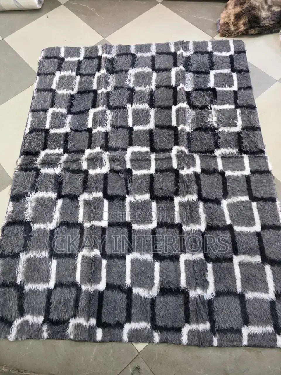 Fluffy Carpet for the Ultimate Home Comfort.