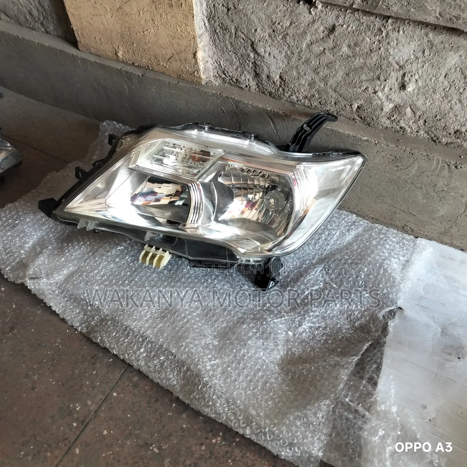 Nissan Serena FC26 Model 2010/2012 Non Xenon Lights, Ex Japan